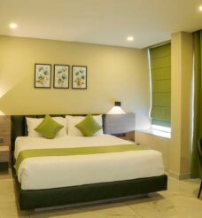 Rooms in Areekode for a Relaxing Riverside Getaway