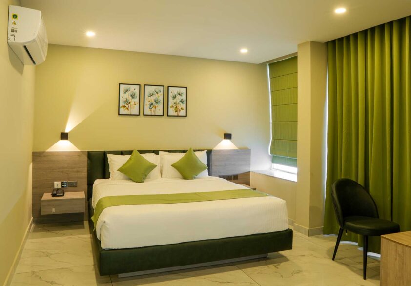 Superior-Deluxe-River-View-(1)