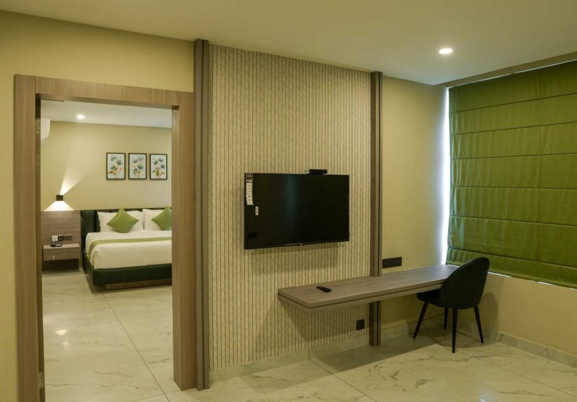 Super-Deluxe----Suite-(1)